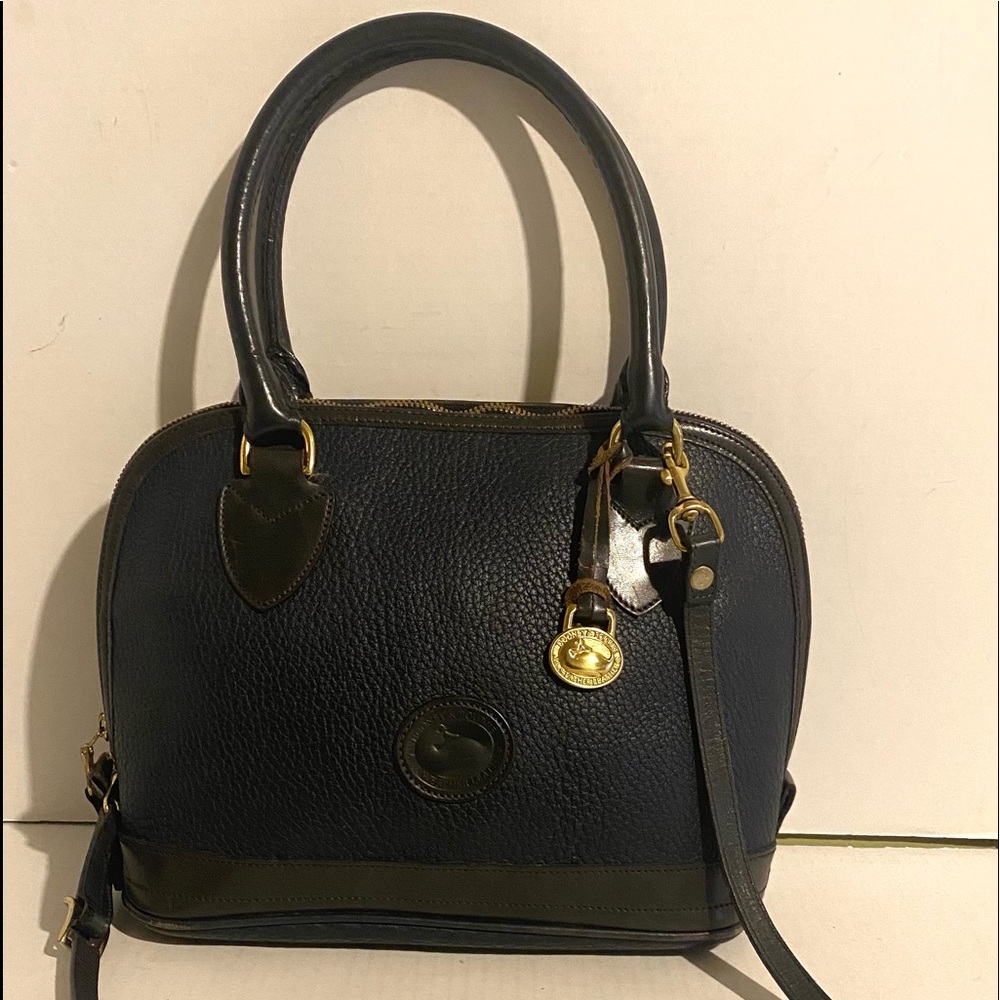 Dooney Bourke navy blue pebbled leather bag